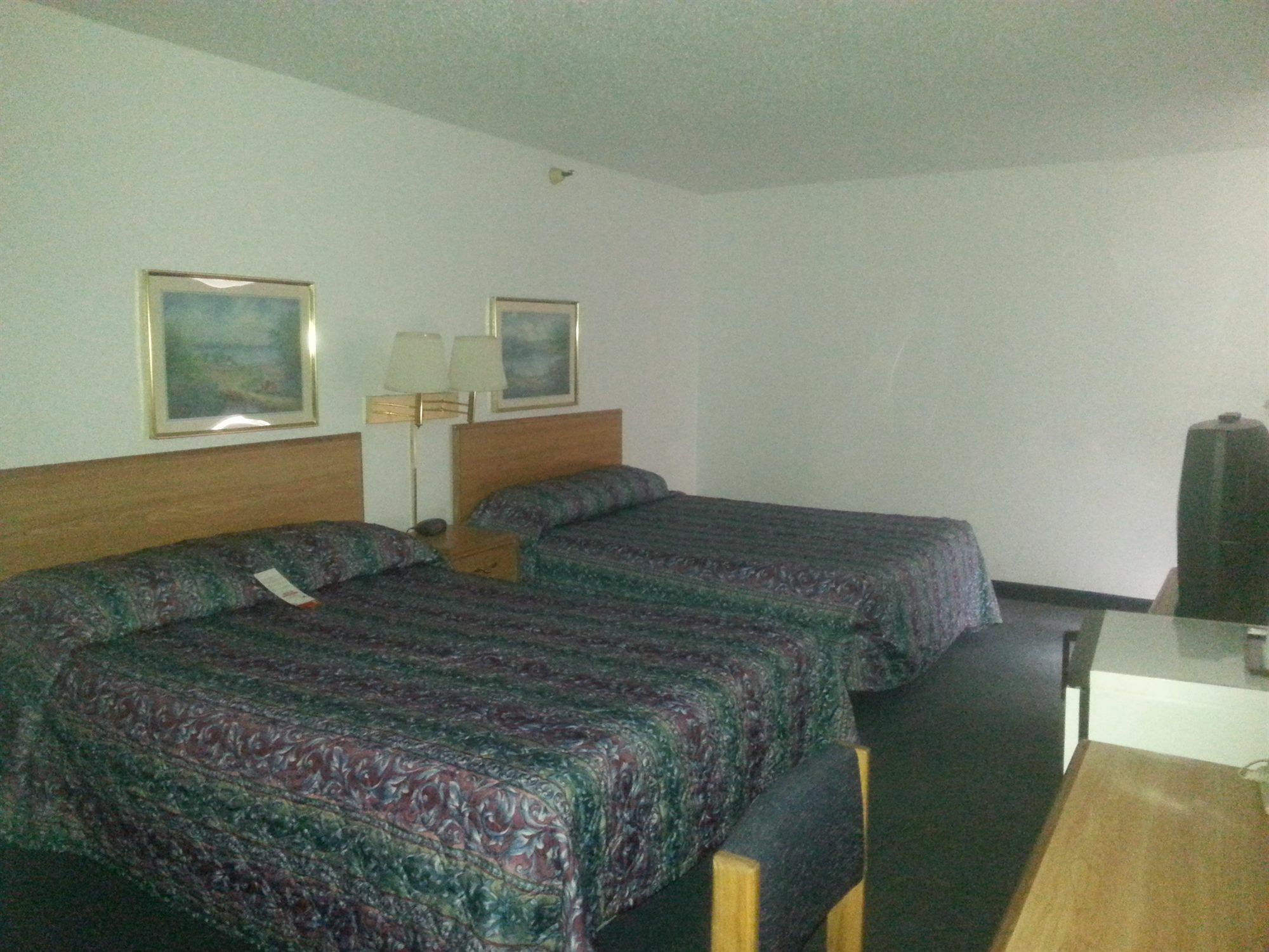 Norwood Inn And Suites - Minneapolis-St Paul רוזוויל מראה חיצוני תמונה